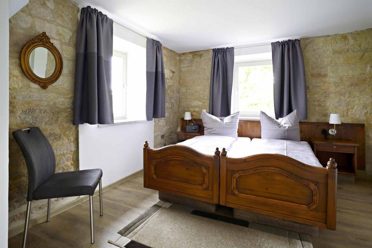Hotel Und Restaurant Rittergut Kreipitzsch Naumburg  Ngoại thất bức ảnh